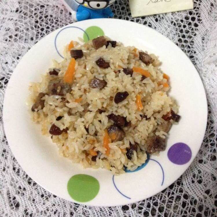 口感丰富的新疆牛肉抓饭