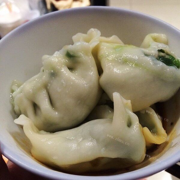 家常韭菜肉饺子馅的做法