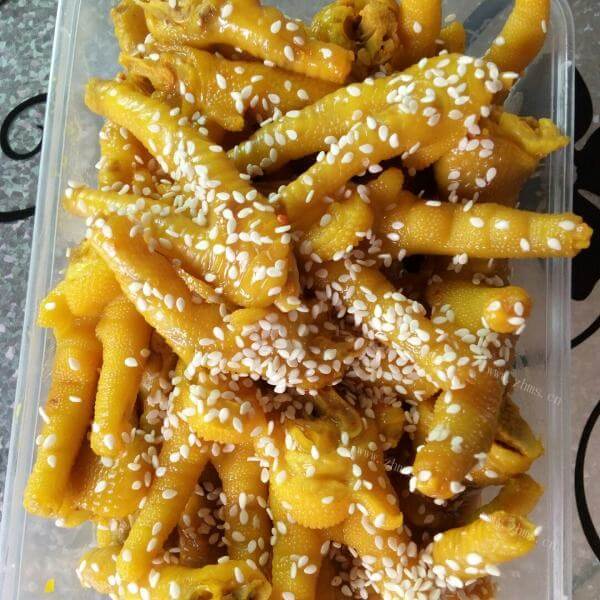 鲜香盐焗鸡爪的做法
