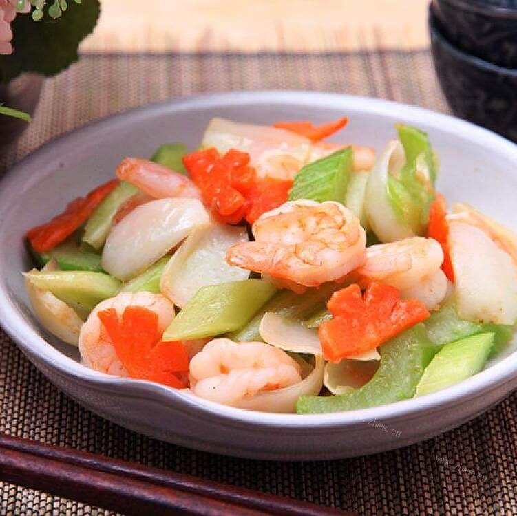 简单的炒虾仁的做法