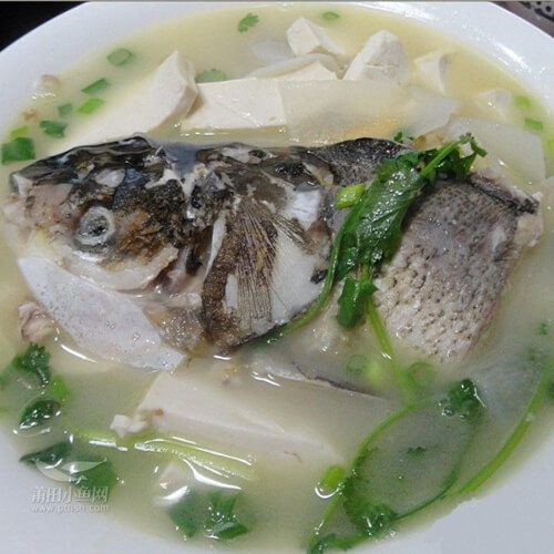 鲜美鱼头豆腐汤的家常做法