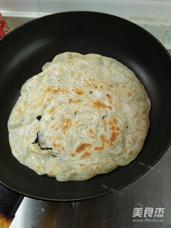 自制芝士火腿手抓饼做法图解3)