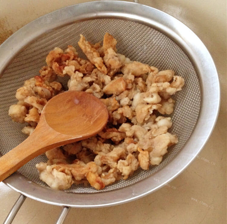 好吃的大葱油渣饼做法图解1)