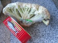 美味的豆豉鲮鱼烧菜花做法图解1)