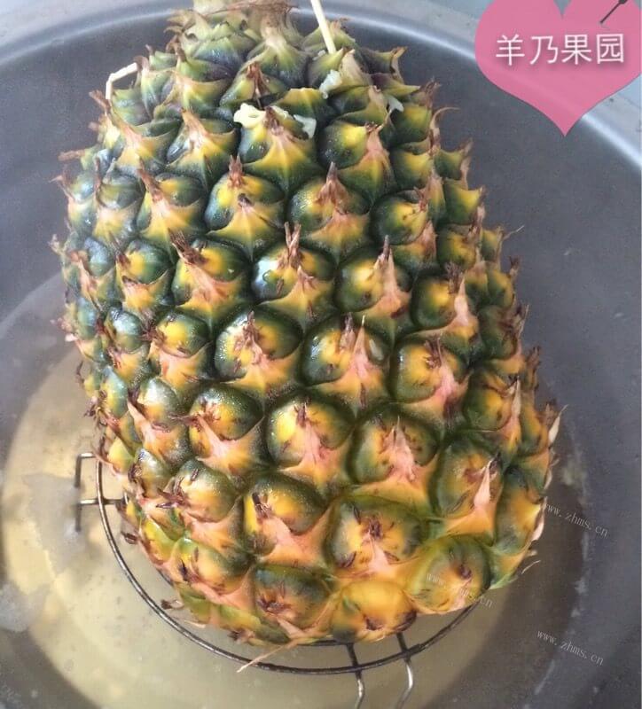 丰盛的傣味菠萝饭做法图解6)