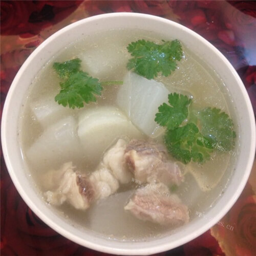 美味的萝卜汤的做法