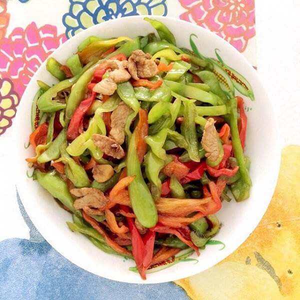 DIY-红椒炒扁豆