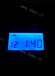 自制欧芹香肠面包做法图解3)