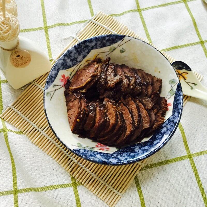 美味的本帮酱牛肉做法图解5)