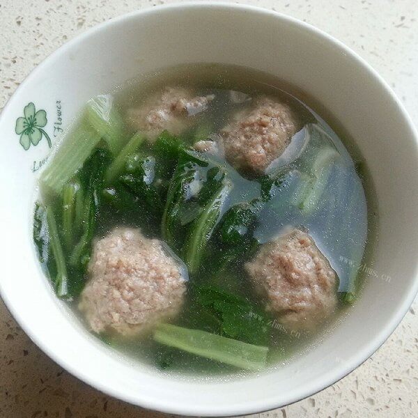 自制牛肉丸上汤白菜