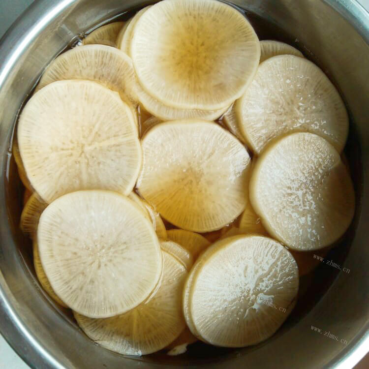 诱人的糖醋萝卜片