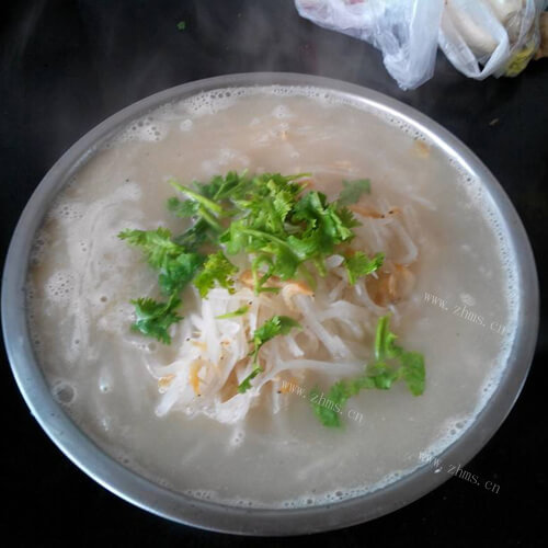 好吃的萝卜汤的做法 