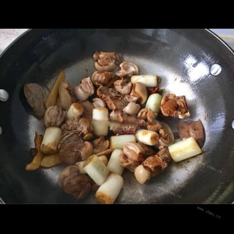口齿留香的羊肉萝卜饭做法图解6)