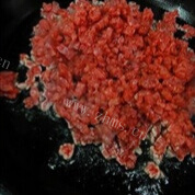 自制牛肉香辣酱做法图解3)