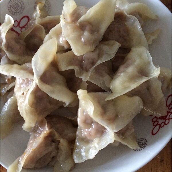在家做的胡萝卜牛肉饺子