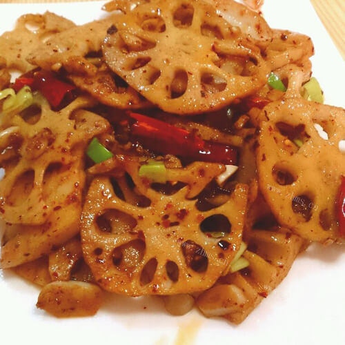 香气浓郁的响油藕片
