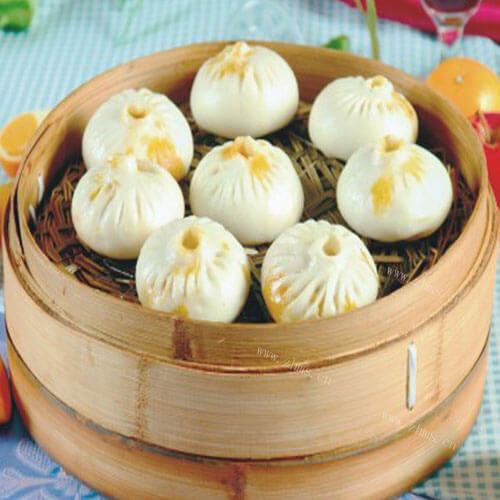 美味的小笼馒头