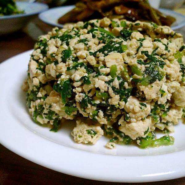 茼蒿豆腐