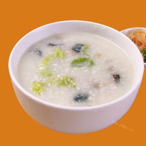 芹菜瘦肉粥（简单版）