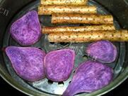 美味的蜂蜜紫薯山药糕的做法图解二