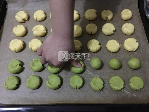 好吃的玛格丽特抹茶饼干做法图解6)