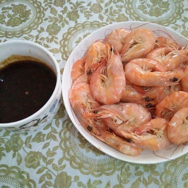 美味白灼虾