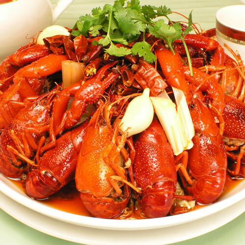 美味蒜香小龙虾