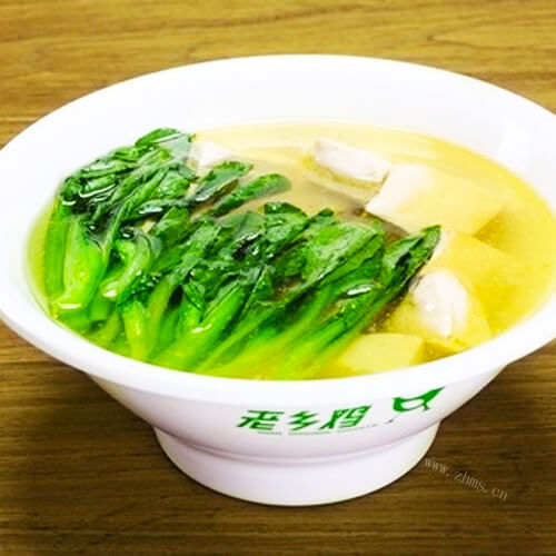 美味的鸡汤炖豆腐