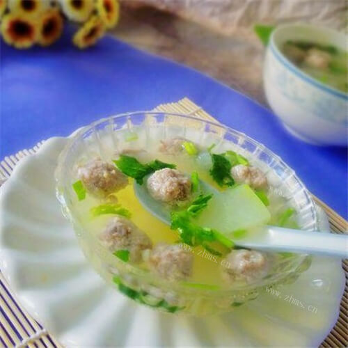 夏日冬瓜丸子汤的做法