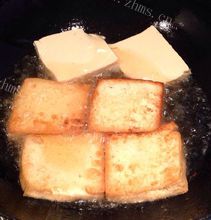 多味糖醋黄金豆腐做法图解2)