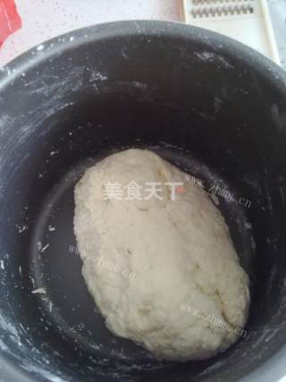 好吃到爆的猪肉芹菜饺做法图解8)