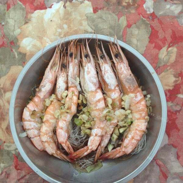 好吃蒜蓉蒸海虾