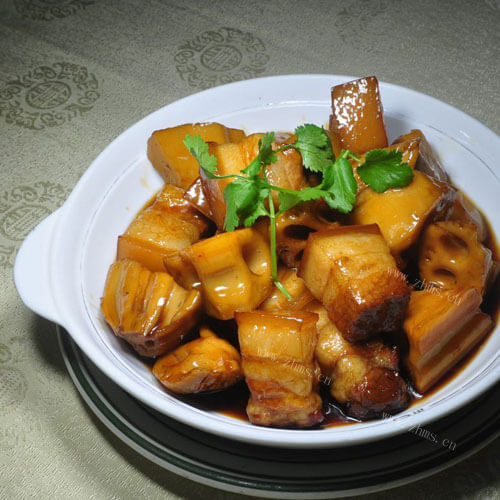 飘香蒜香腐乳肉