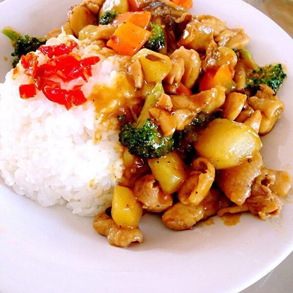 好喝的咖喱鸡肉饭的做法