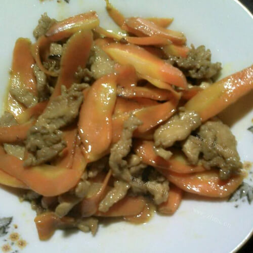 好吃的胡萝卜炒肉的做法