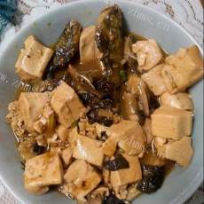 美味佳肴般的双菇烧豆腐