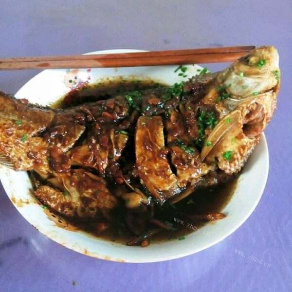 香嫩红烧鱼的做法