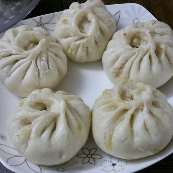 好吃的木耳洋葱素包子