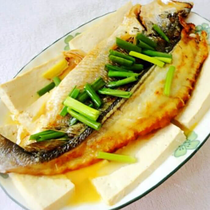 「美味可口」咸黄鱼蒸豆腐