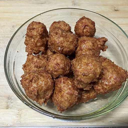 美味的炸肉丸