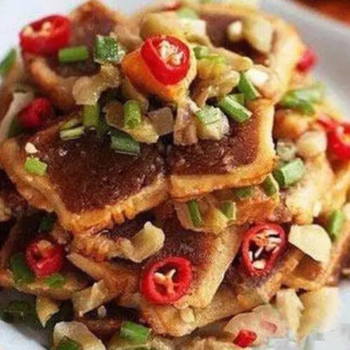 奇特的月饼炒辣椒