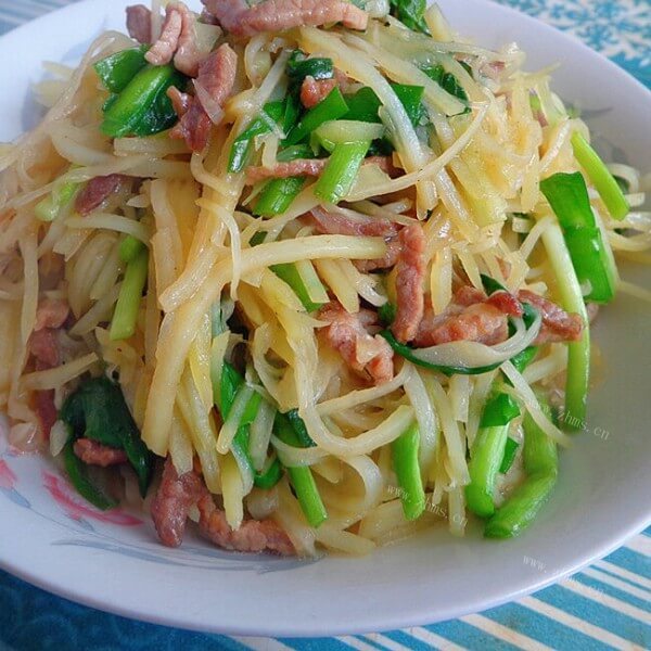 好吃的韭菜炒土豆丝的做法