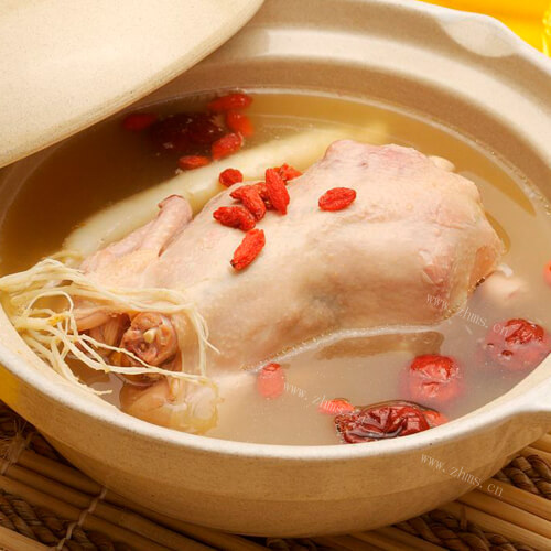 可口的秋葵鸡汤