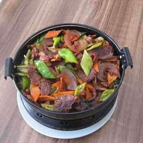 好吃的砂锅牛肉的做法