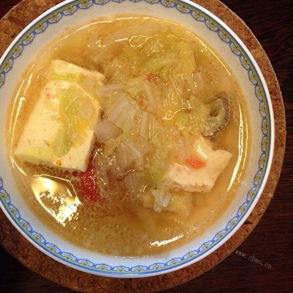 美味白菜豆腐汤