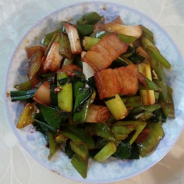 最喜欢蒜苗炒五花肉