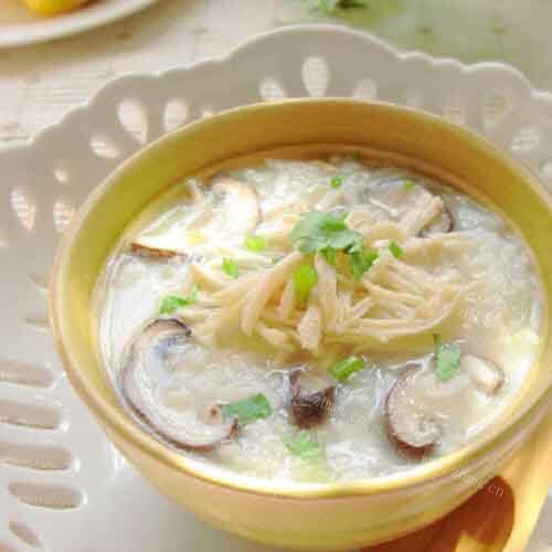 美味的鸡丝炒辣椒 
