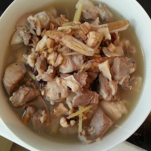 美味羊肉海参汤的做法