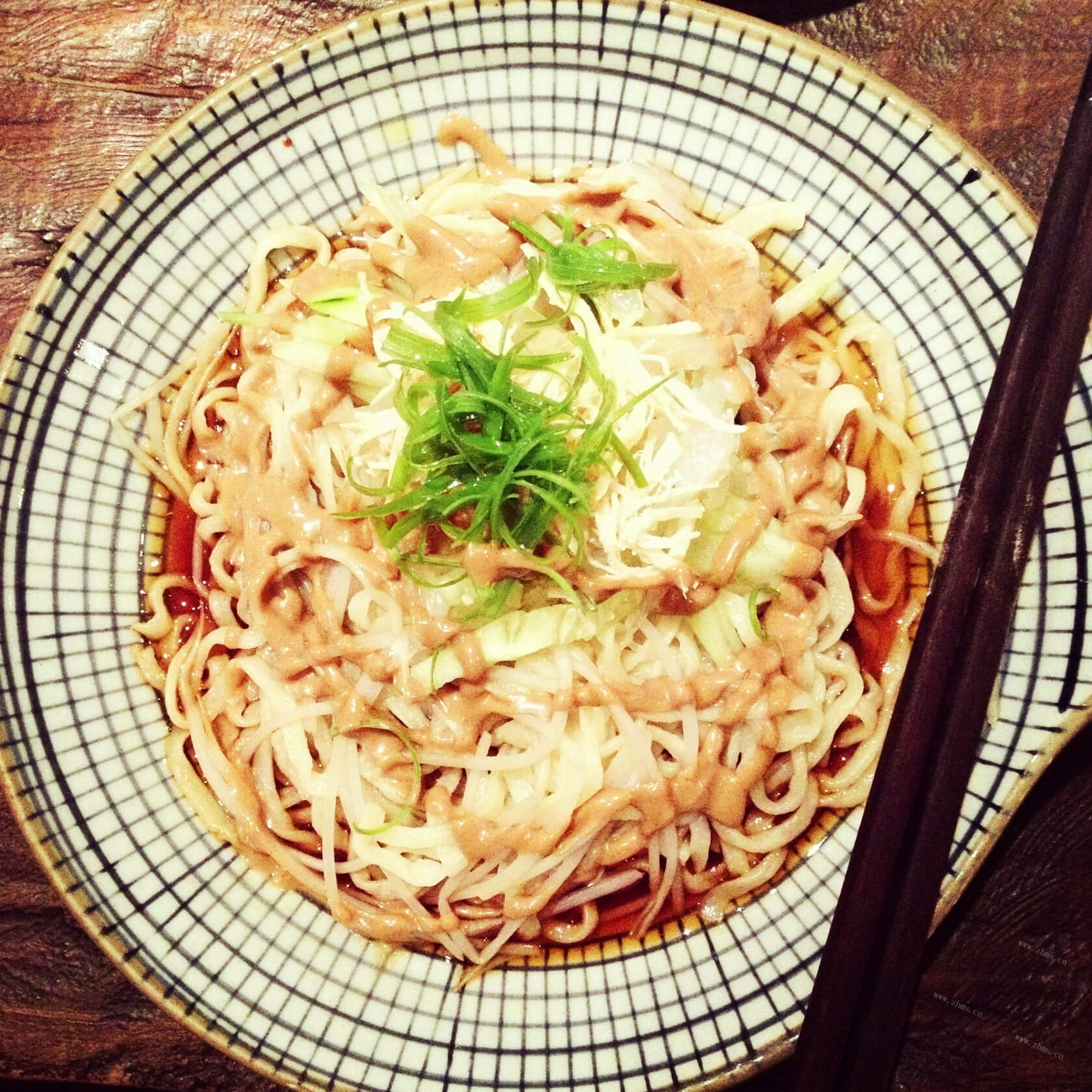 美味的鸡丝凉拌面的做法