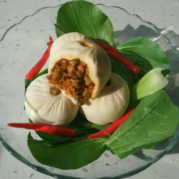 美味豇豆馅包子